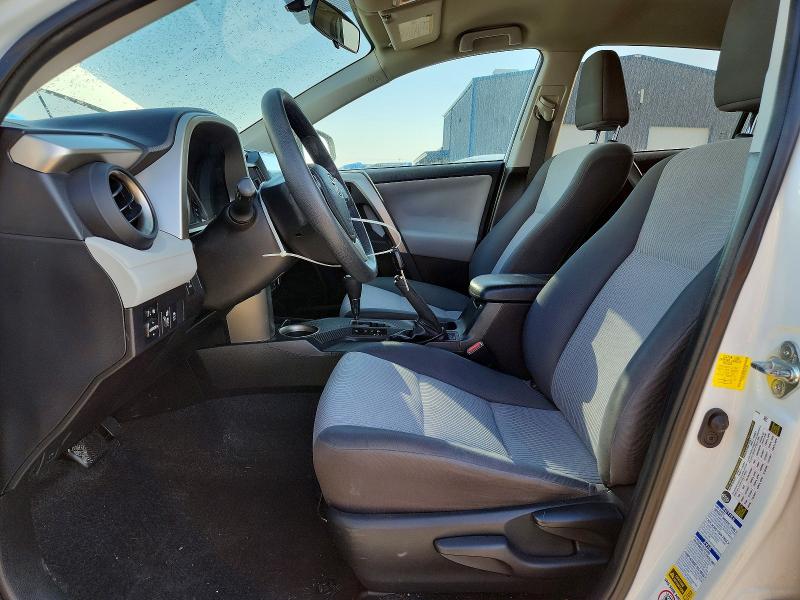 Photo 7 from auction – 2014 TOYOTA RAV4 LE with VIN 2T3BFREV2EW147309