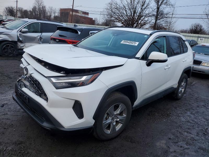 TOYOTA RAV4 XLE 2024 with VIN 2T3RWRFV9RW204012 - Photo from auction