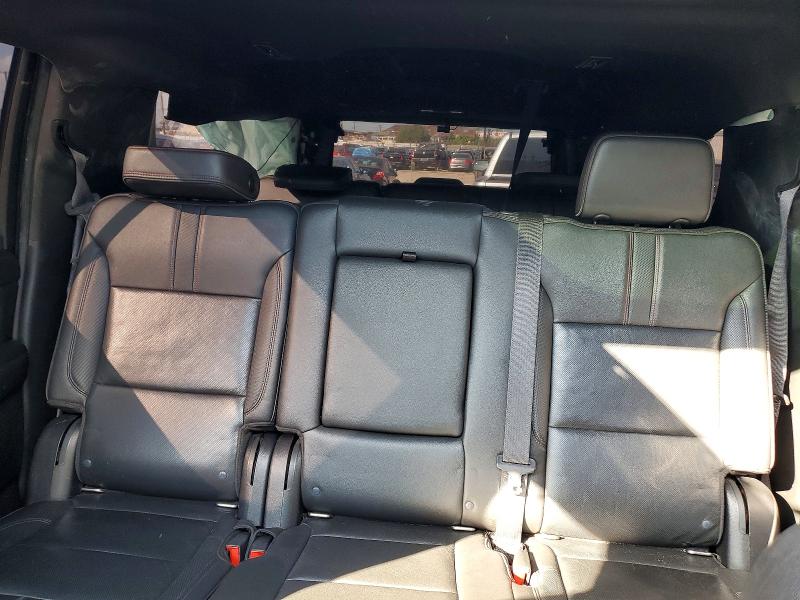 Photo 10 from auction – 2021 CHEVROLET SUBURBAN with VIN 1GNSCEKD1MR417536