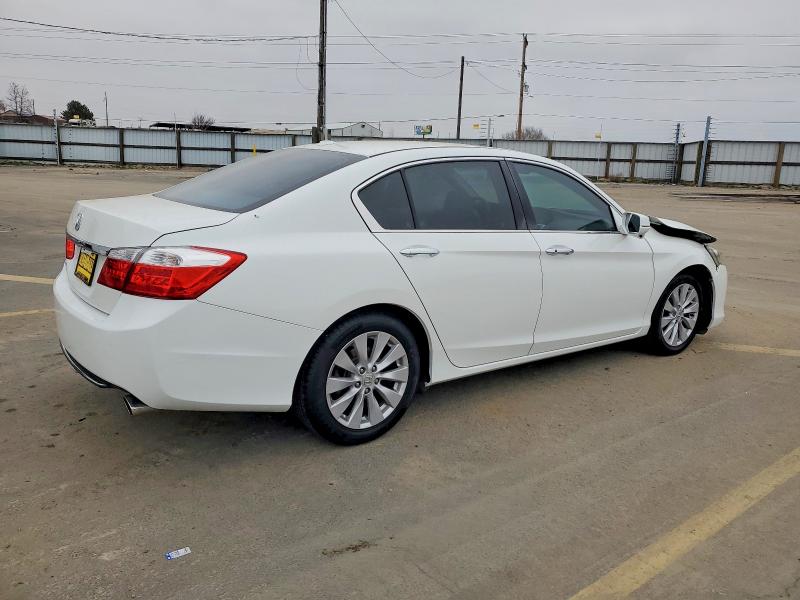 Photo 3 from auction – 2015 HONDA ACCORD with VIN 1HGCR2F86FA062969