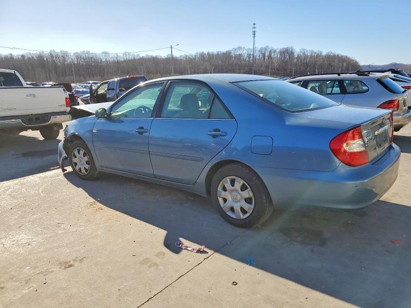 Photo 2 from auction – 2002 TOYOTA CAMRY LE with VIN 4T1BE32K62U601110