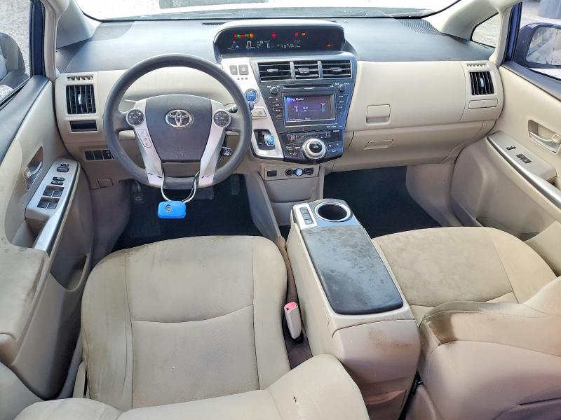 Photo 8 from auction – 2013 TOYOTA PRIUS V with VIN JTDZN3EU7D3278453