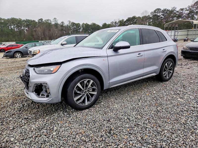 AUDI Q5 PREMIUM 2023 with VIN WA1EAAFY7P2133952 - Photo from auction