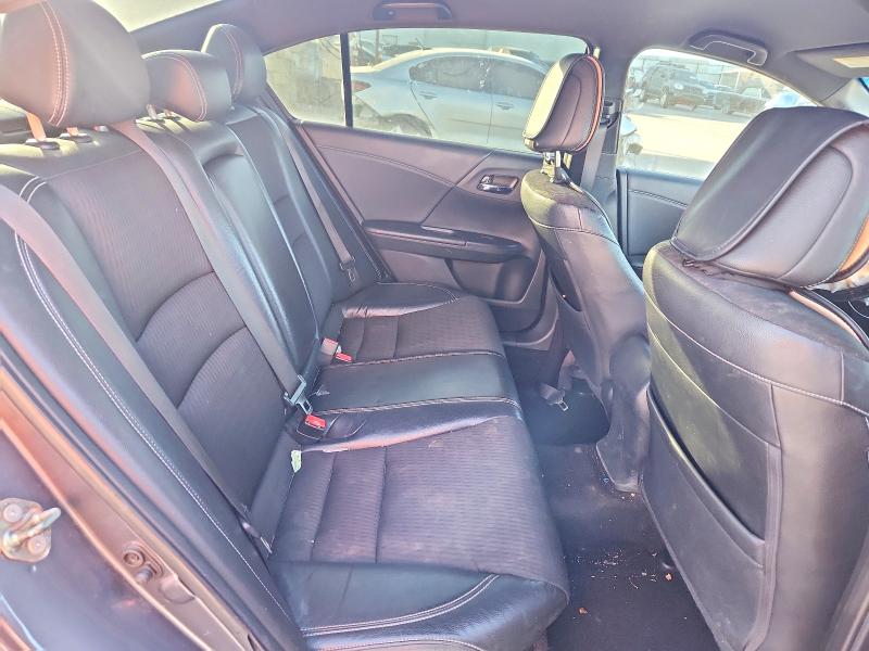 Photo 10 from auction – 2016 HONDA ACCORD with VIN 1HGCR2F52GA210493