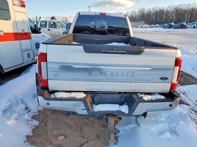 Photo 6 from auction – 2017 FORD F350 with VIN 1FT8W3DT2HEE89622