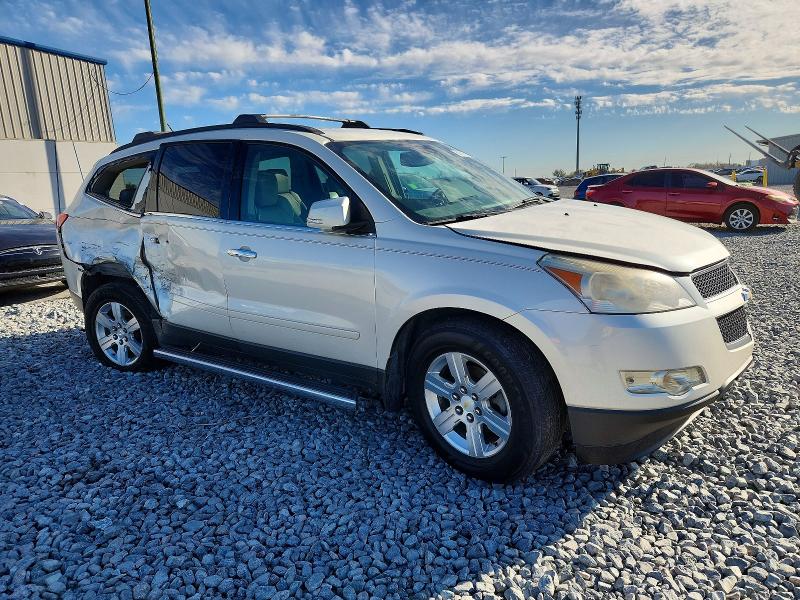 Photo 4 from auction – 2012 CHEVROLET TRAVERSE with VIN 1GNKRJED5CJ198077