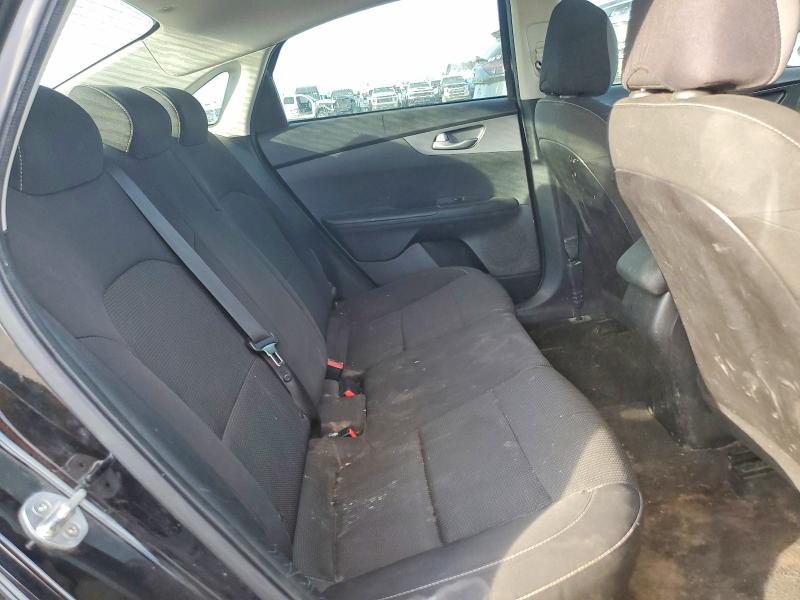 Photo 10 from auction – 2019 KIA FORTE with VIN 3KPF24ADXKE010543