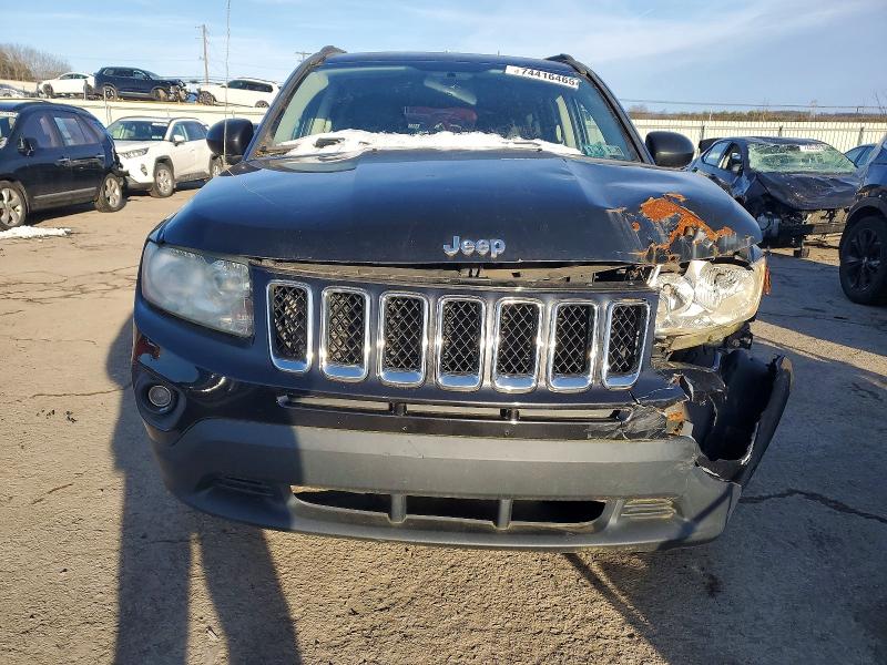 Photo 5 from auction – 2011 JEEP COMPASS with VIN 1J4NF1FB4BD225952
