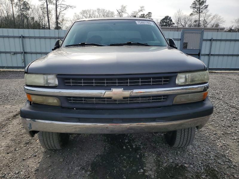 Photo 5 from auction – 2002 CHEVROLET SILVERADO with VIN 2GCEC19V921136197