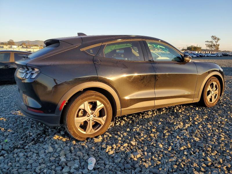 Photo 3 from auction – 2023 FORD MUSTANG MACH-E with VIN 3FMTK1RM7PMA17481