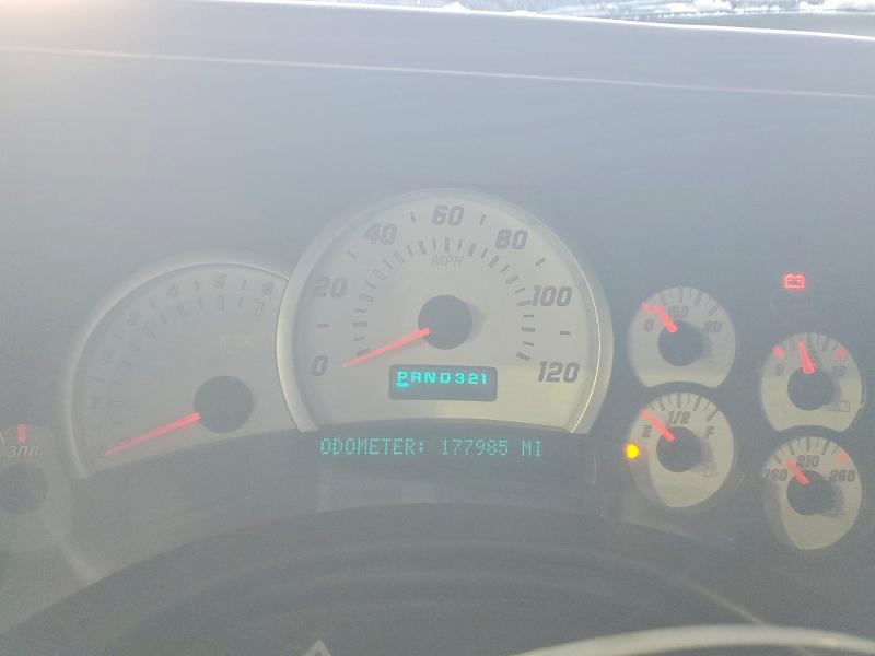 Photo 9 from auction – 2004 HUMMER H2 with VIN 5GRGN23U64H114682
