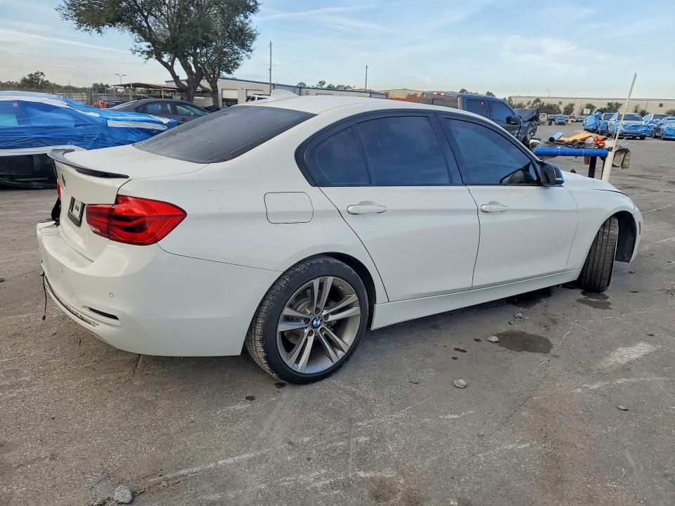 Photo 3 from auction – 2018 BMW 330 I with VIN WBA8B9C5XJK677410
