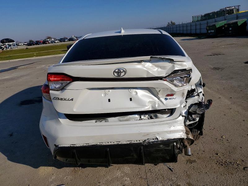 Photo 6 from auction – 2026 TOYOTA COROLLA with VIN JTDBCMFE2T3118130