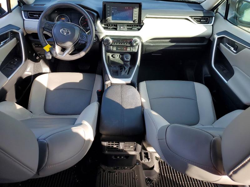 Photo 8 from auction – 2021 TOYOTA RAV4 XLE P with VIN 2T3C1RFV9MW164169