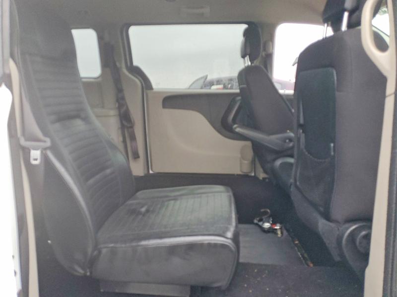 Photo 11 from auction – 2018 DODGE GRAND CARAVAN with VIN 2C4RDGBG8JR328692