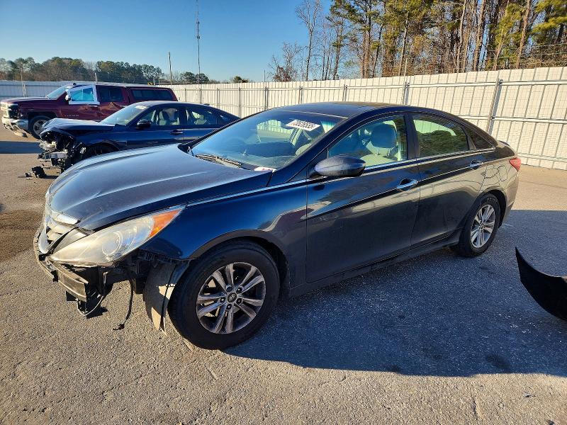 HYUNDAI SONATA 2013 with VIN 5NPEC4AC3DH581242 - Photo from auction