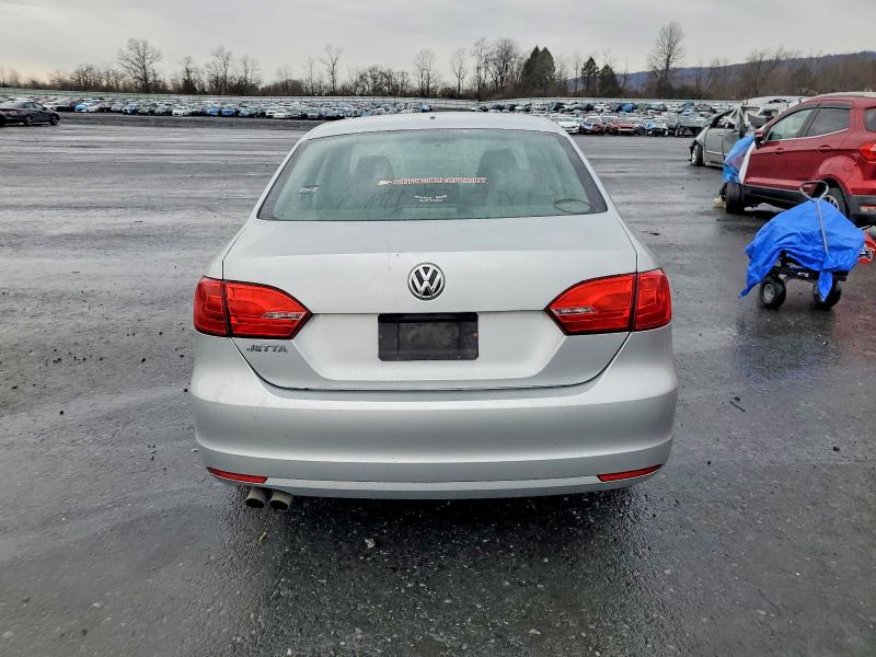 Photo 6 from auction – 2013 VOLKSWAGEN JETTA BASE with VIN 3VW2K7AJXDM303886