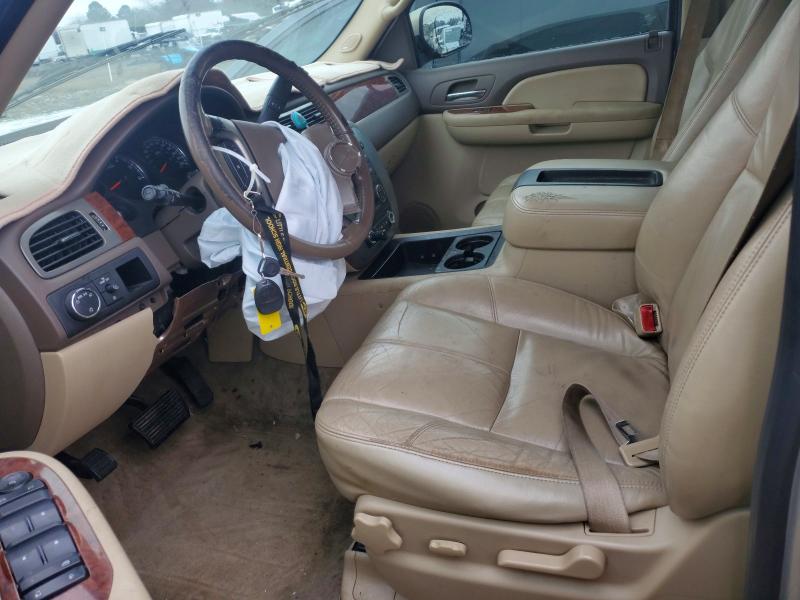 Photo 7 from auction – 2009 GMC YUKON with VIN 1GKFC33089R303846