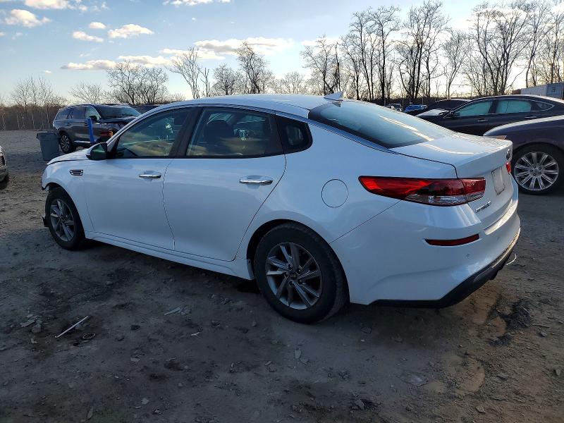 Photo 2 from auction – 2019 KIA OPTIMA with VIN 5XXGT4L31KG293363
