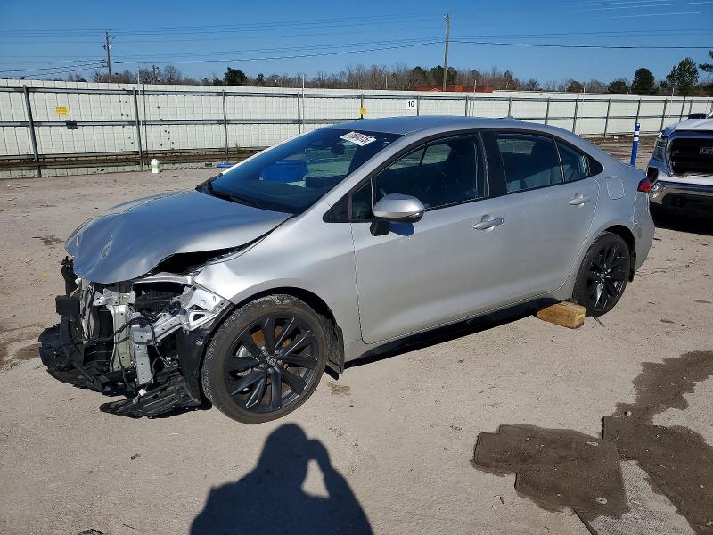 TOYOTA COROLLA SE 2024 with VIN 5YFS4MCE7RP214207 - Photo from auction