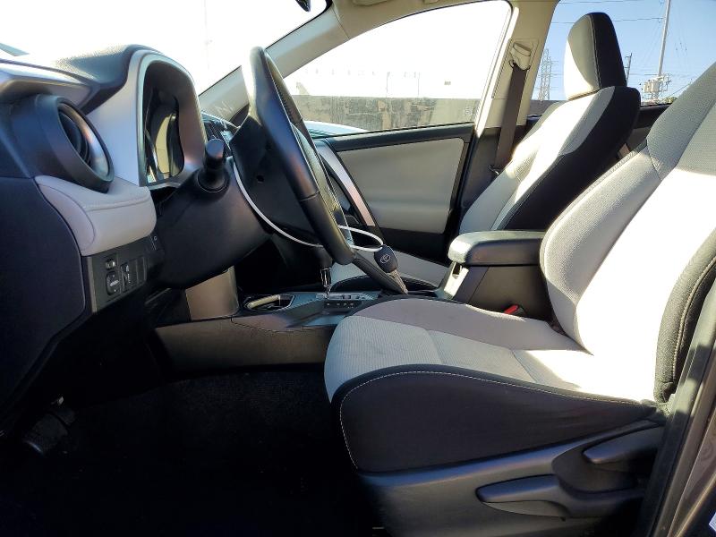 Photo 7 from auction – 2016 TOYOTA RAV4 XLE with VIN JTMWFREV0GJ096489
