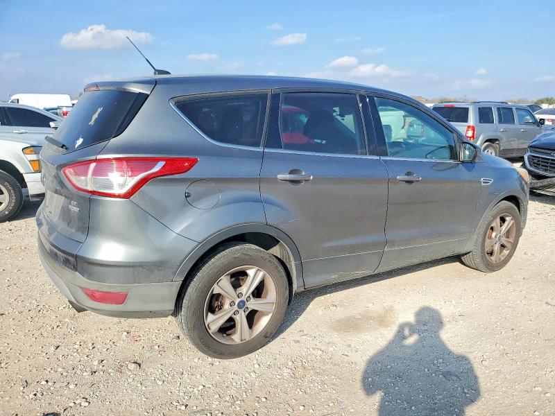 Photo 3 from auction – 2014 FORD ESCAPE SE with VIN 1FMCU9GX0EUC68938