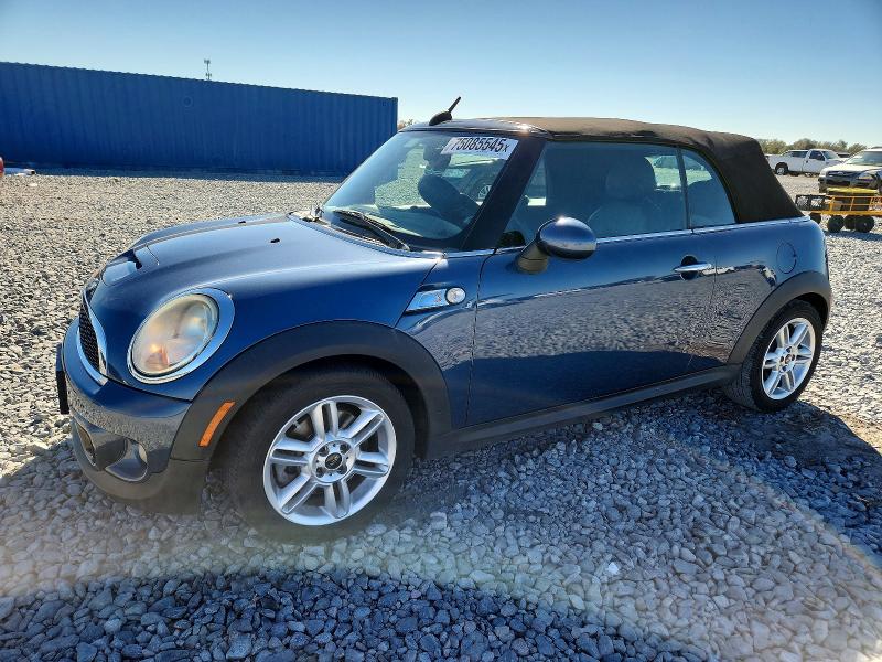 MINI COOPER S 2011 with VIN WMWZP3C55BTX82516 - Photo from auction