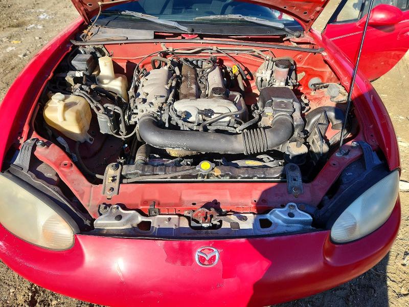 Photo 11 from auction – 1999 MAZDA MX-5 MIATA with VIN JM1NB3537X0115984