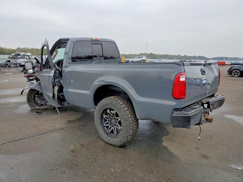 Photo 2 from auction – 2010 FORD F250 SUPER with VIN 1FTNF2B51AEA31061