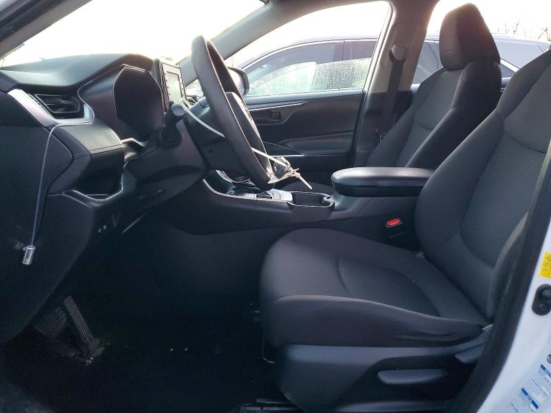 Photo 7 from auction – 2019 TOYOTA RAV4 LE with VIN 2T3F1RFV1KW030279