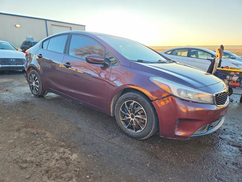 Photo 4 from auction – 2017 KIA FORTE LX with VIN 3KPFL4A78HE060468