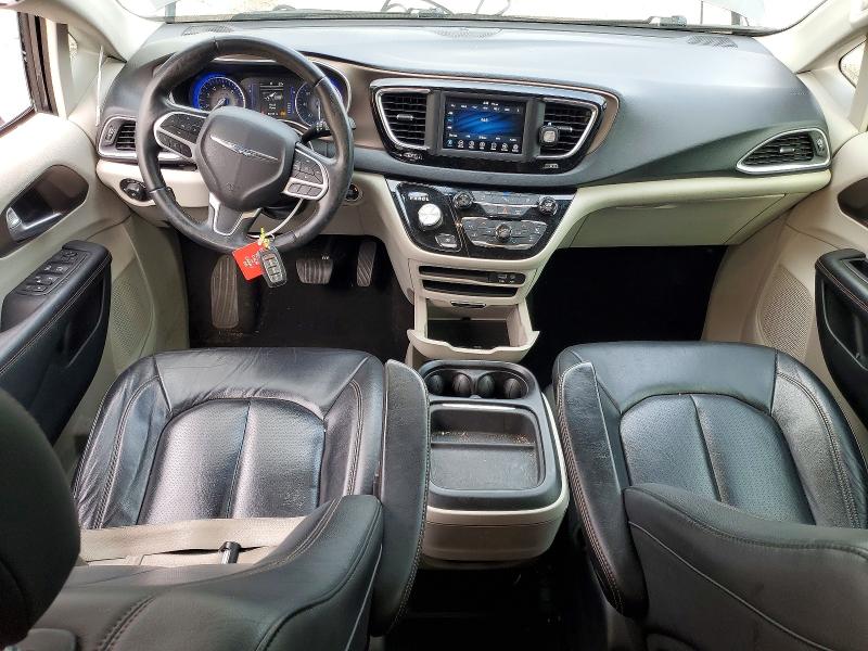 Photo 8 from auction – 2018 CHRYSLER PACIFICA T with VIN 2C4RC1BG3JR279725