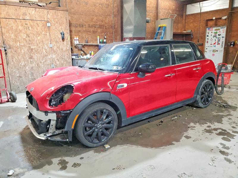 MINI COOPER 2020 with VIN WMWXU7C03L2L82053 - Photo from auction