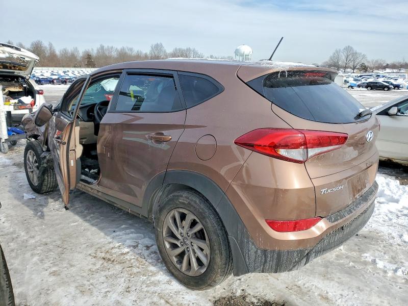 Photo 2 from auction – 2017 HYUNDAI TUCSON with VIN KM8J23A46HU438264