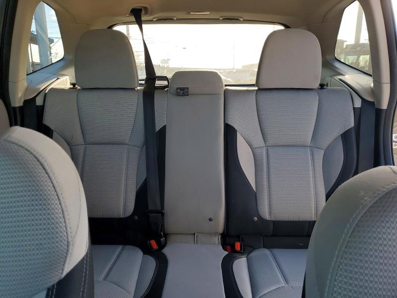 Photo 10 from auction – 2023 SUBARU FORESTER with VIN JF2SKACC8PH427227