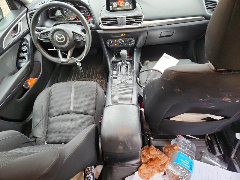 Photo 8 from auction – 2018 MAZDA 3 SPORT with VIN 3MZBN1U76JM165120