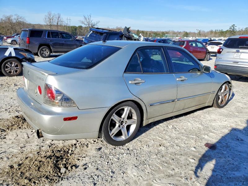Photo 3 from auction – 2002 LEXUS IS 300 with VIN JTHBD192920047567