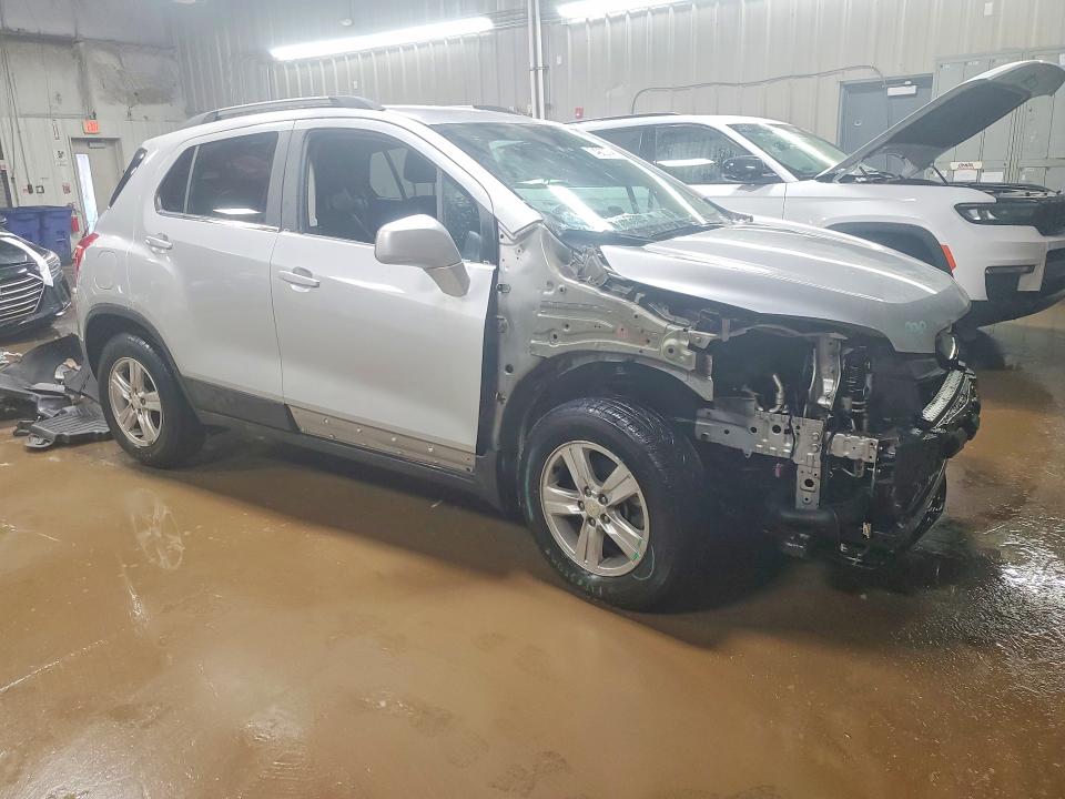 Photo 4 from auction – 2016 CHEVROLET TRAX 1LT with VIN 3GNCJLSBXGL149885