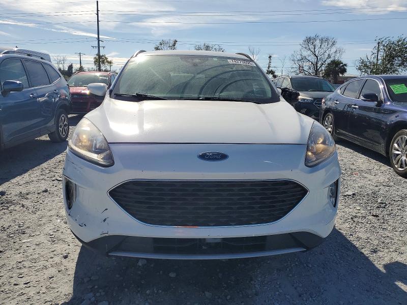 Photo 5 from auction – 2020 FORD ESCAPE SEL with VIN 1FMCU0H64LUA92166