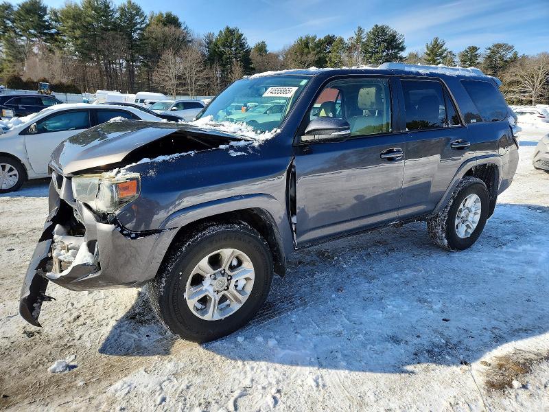 صورة رقم 1 من المزاد - 2015 TOYOTA 4RUNNER SR مع VIN JTEBU5JR2F5209951