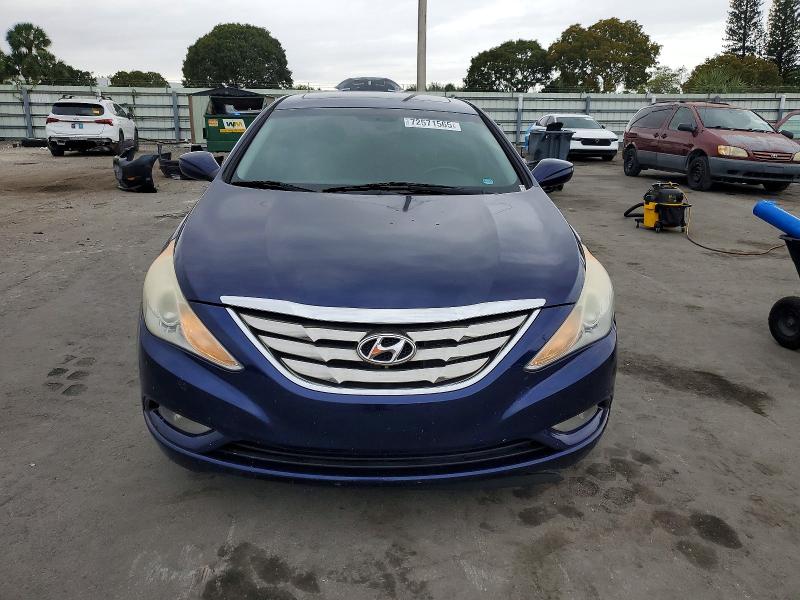 Photo 5 from auction – 2013 HYUNDAI SONATA SE with VIN 5NPEC4AB9DH581477
