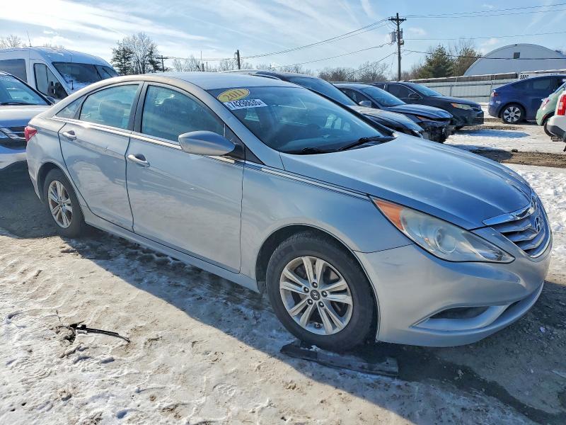 Photo 4 from auction – 2011 HYUNDAI SONATA GLS with VIN 5NPEB4AC9BH217844
