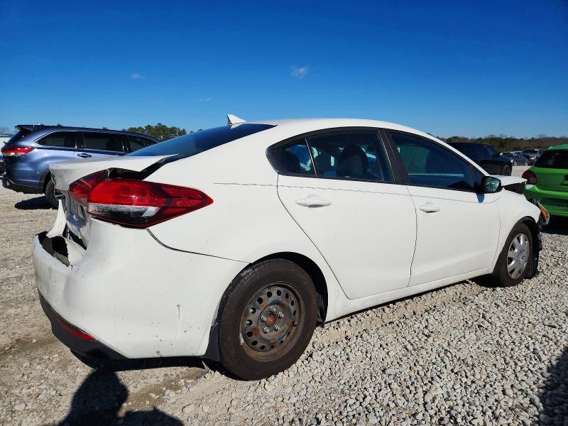 Zdjęcie 3 z aukcji – 2018 KIA FORTE LX z VIN 3KPFK4A78JE239862