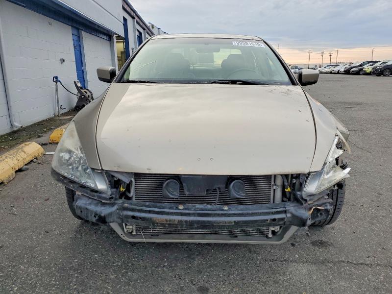 Photo 5 from auction – 2004 HONDA ACCORD EX with VIN JHMCM56824C031796