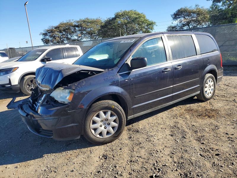 CHRYSLER TOWN & COU 2010 with VIN 2A4RR4DE0AR152775 - Photo from auction