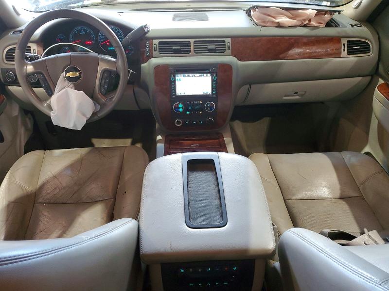 Photo 8 from auction – 2011 CHEVROLET TAHOE K150 with VIN 1GNSKCE00BR377401