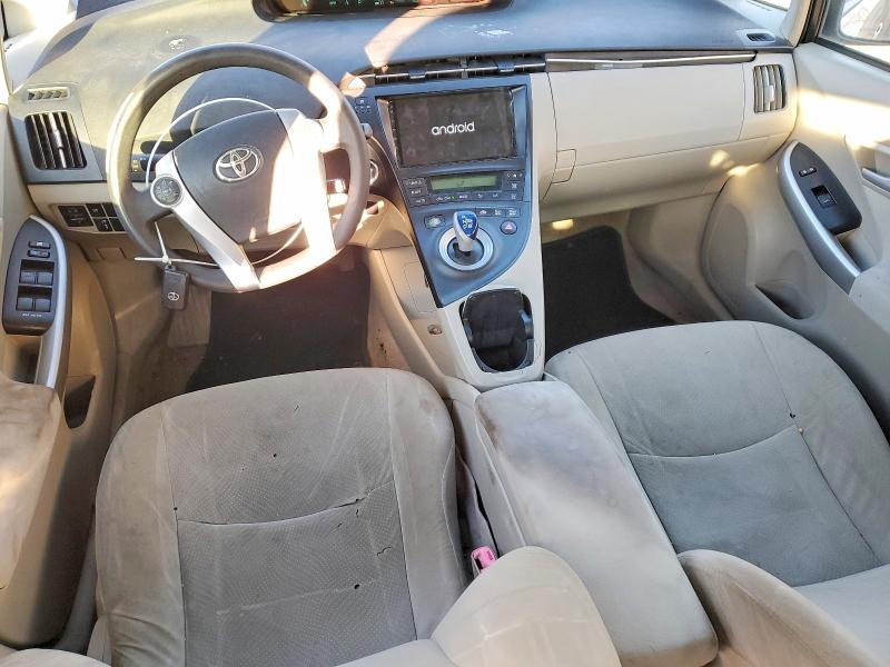 Photo 8 from auction – 2010 TOYOTA PRIUS with VIN JTDKN3DU3A0161422
