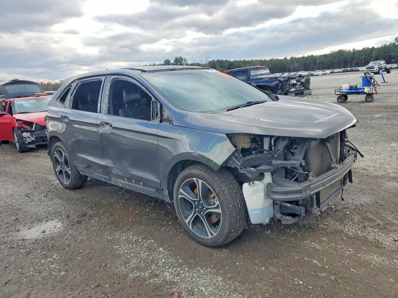 Photo 4 from auction – 2019 FORD EDGE ST with VIN 2FMPK4AP0KBB40168