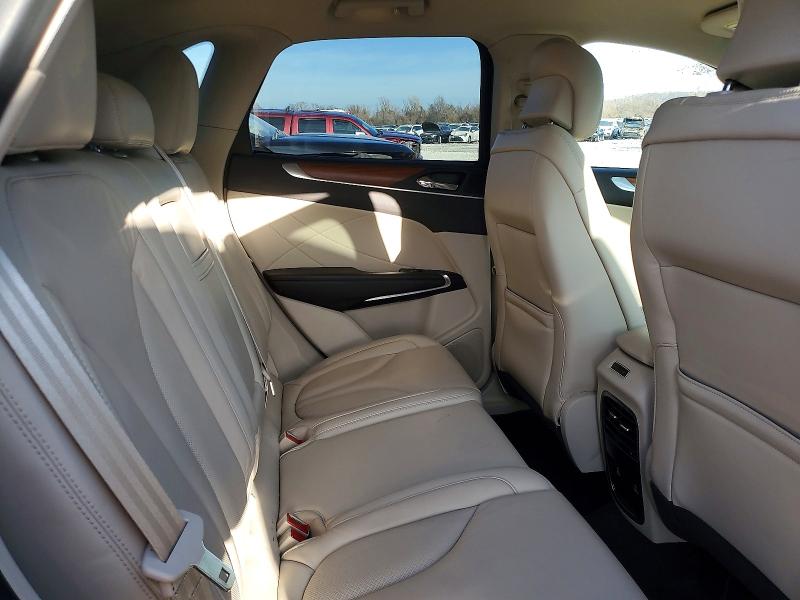Photo 10 from auction – 2019 LINCOLN MKC SELECT with VIN 5LMCJ2C99KUL48920
