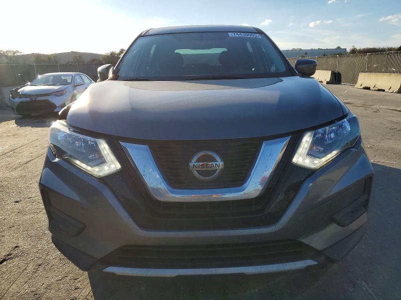 Photo 5 from auction – 2018 NISSAN ROGUE S with VIN 5N1AT2MT4JC769222